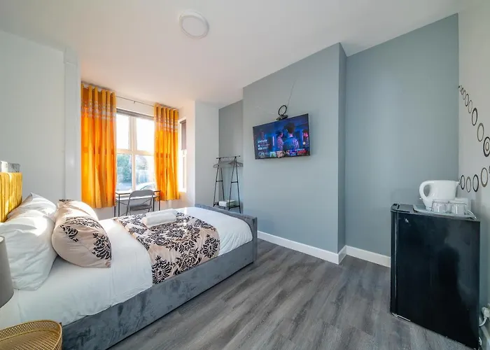 *Rd12S* For Your Most Relaxed & Cosy Stay + Free Parking + Free Fast Wifi *